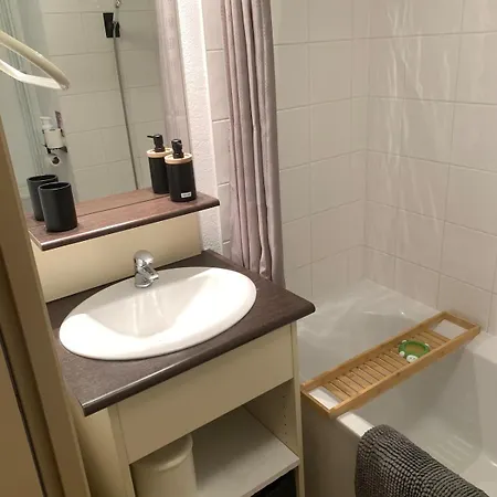 Studio, Parking Prive Couvert, Terrasse Апартаменты Фон-Ромё